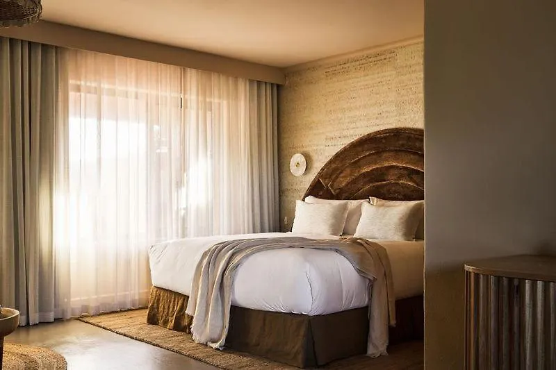 *****  Swell Hotel Byron Bay - Adults Only Australia